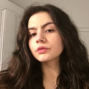 Meet your Posher, Louissa